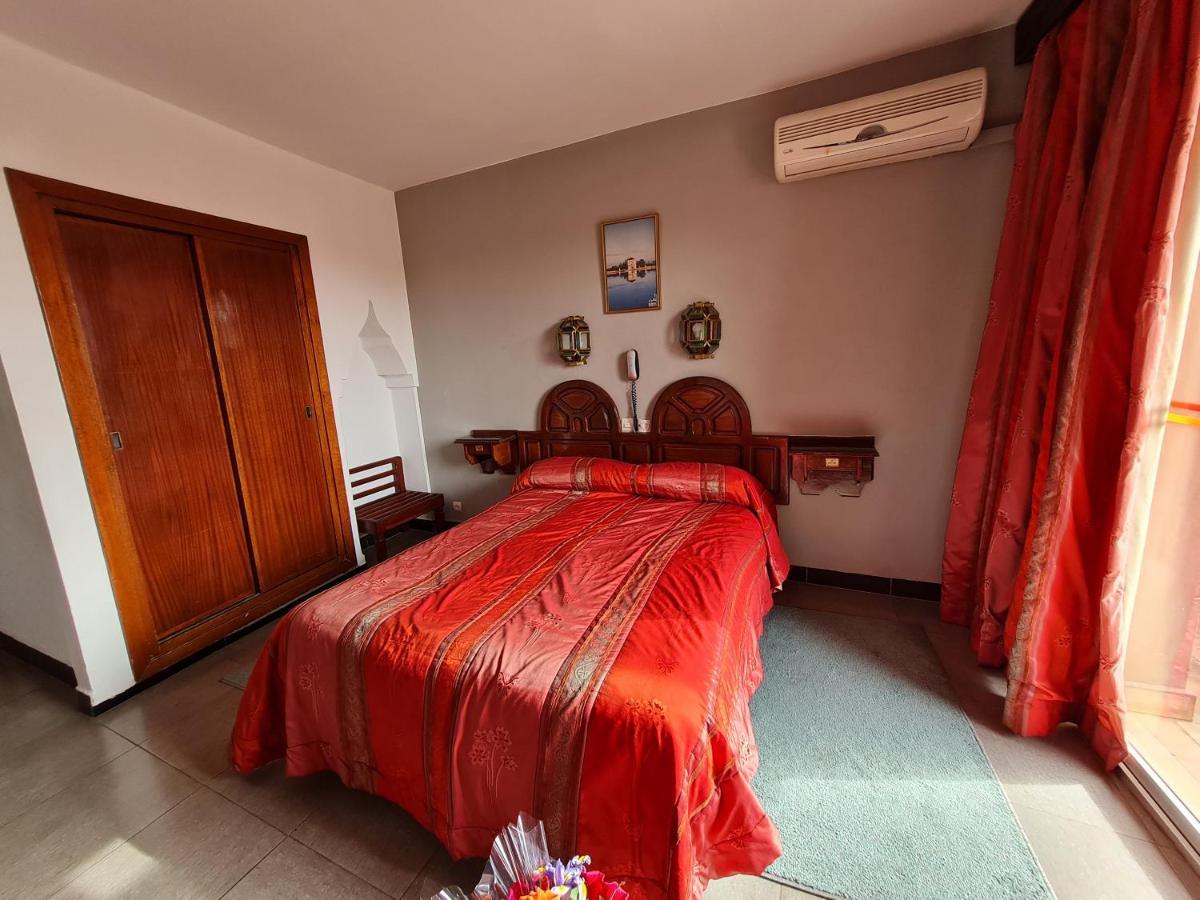 Twin Room,1189367998:JPEG